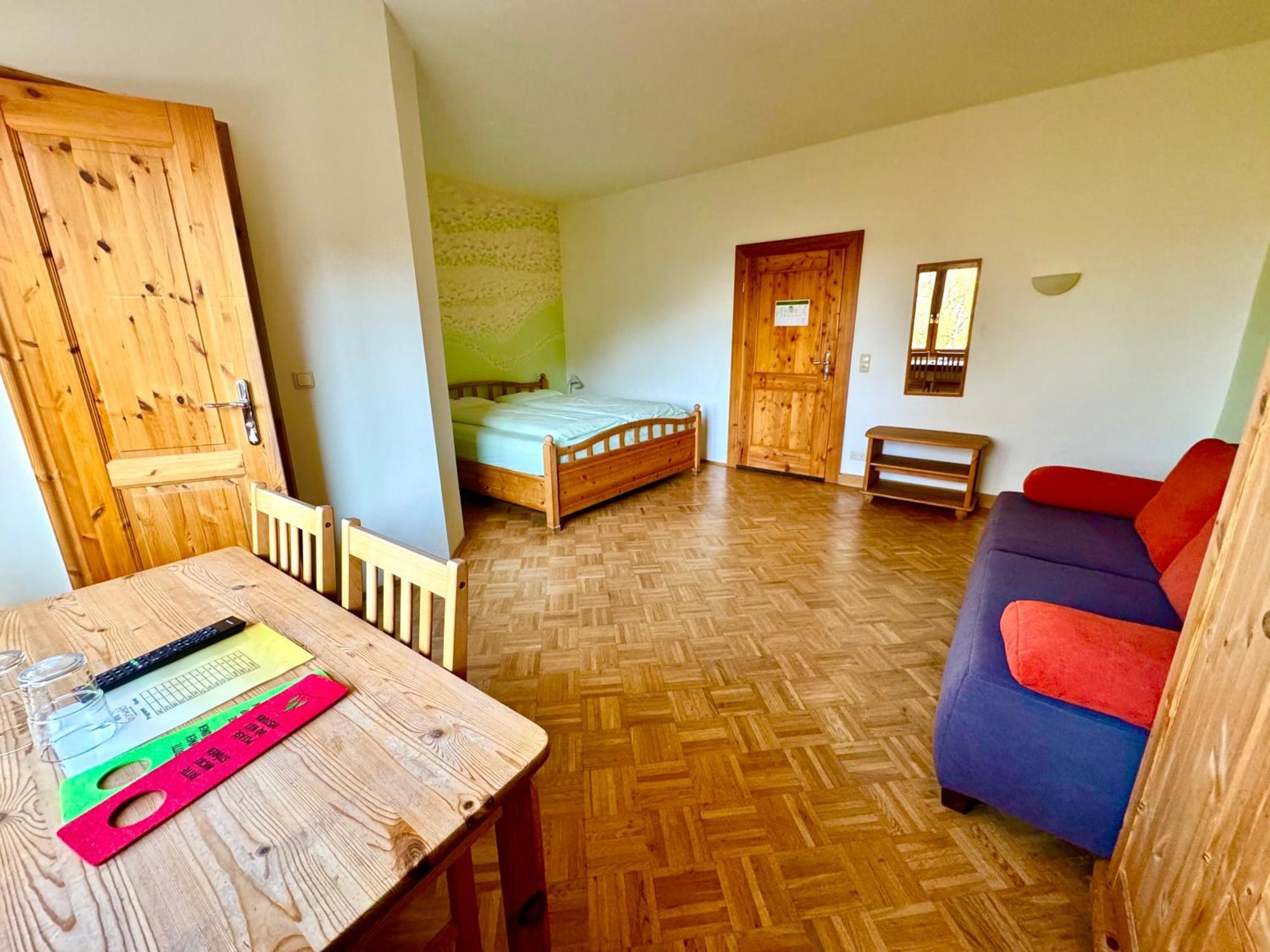 Hotel Gruenwald Ансбах Экстерьер фото